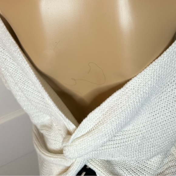 New - Full Circle Trends with love thick knit sweater V-neck  - SIZE XL - Picture 11 of 11